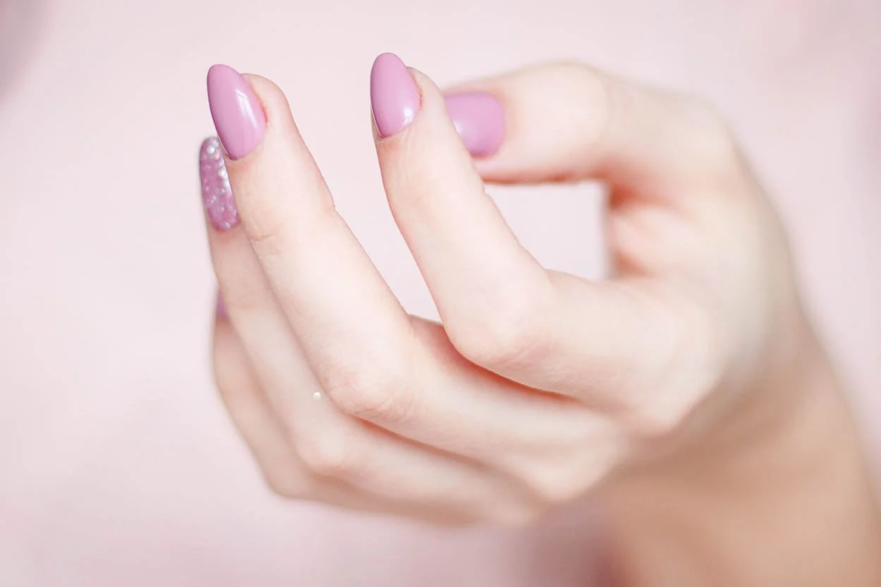 6 Acetone-Free Nail Polish Removers That Work | Cruelty-Free Kitty