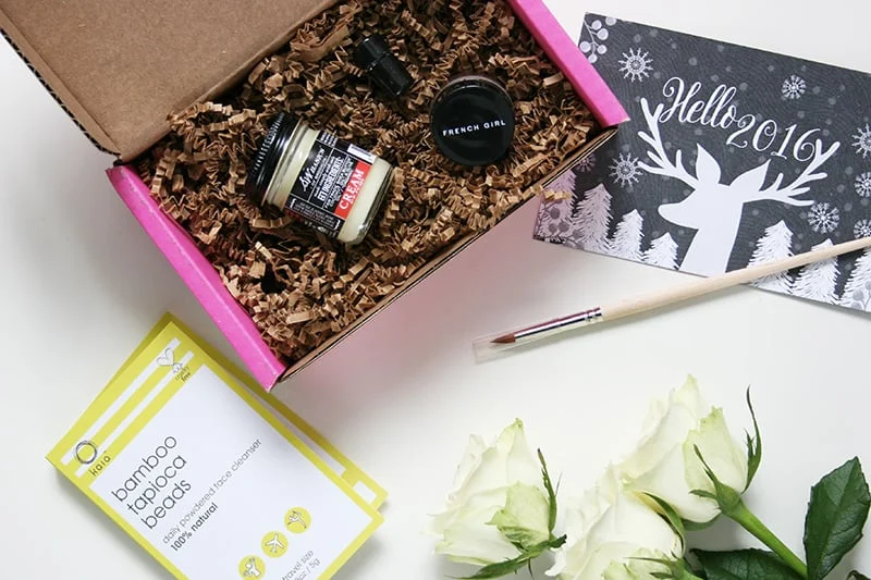 Petit Vour January 2016 - Vegan beauty box!